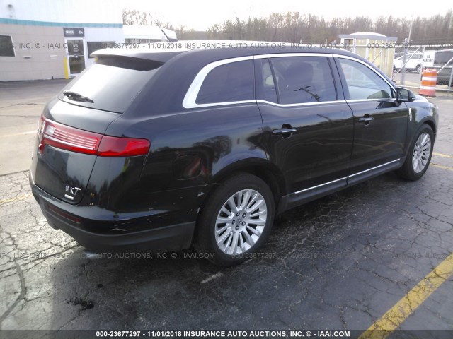 2LMHJ5AT3CBL51977 - 2012 LINCOLN MKT BLACK photo 4