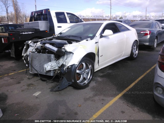 1G6DV1EPXB0161833 - 2011 CADILLAC CTS-V WHITE photo 2