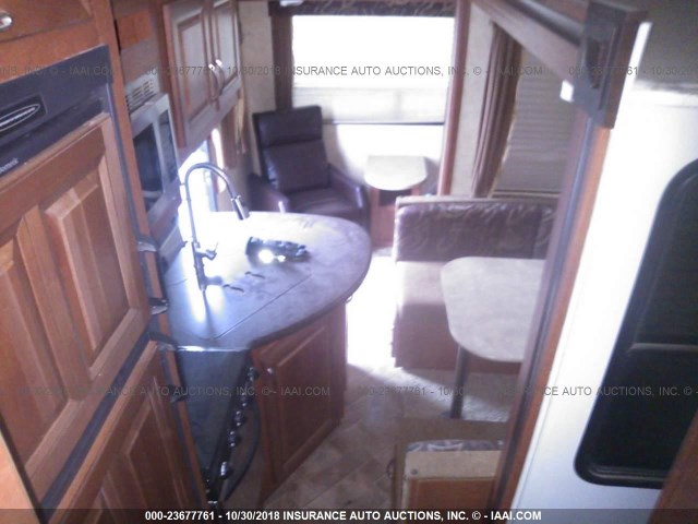 4X4FWCZ26FT013867 - 2015 FOREST RIVER WILDCAT  灰色 照片 8