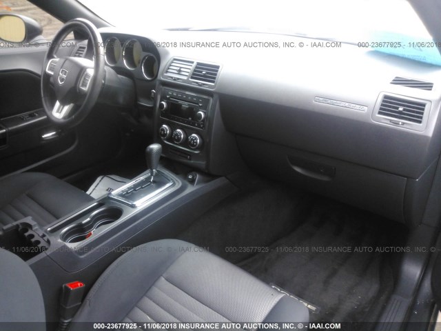 2C3CDYAG2DH704332 - 2013 DODGE CHALLENGER SXT GRAY photo 5