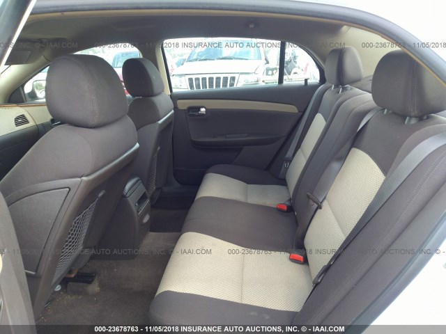 1G1ZH57B89F250951 - 2009 CHEVROLET MALIBU 1LT WHITE photo 8