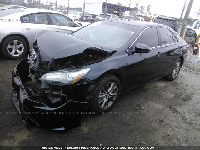 4T1BF1FK7GU262358 - 2016 TOYOTA CAMRY LE/XLE/SE/XSE BLACK photo 2