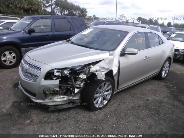 1G11H5SA2DF152471 - 2013 CHEVROLET MALIBU LTZ 银色 照片 2