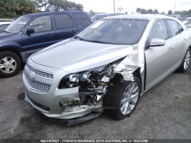1G11H5SA2DF152471 - 2013 CHEVROLET MALIBU LTZ 银色 照片 6