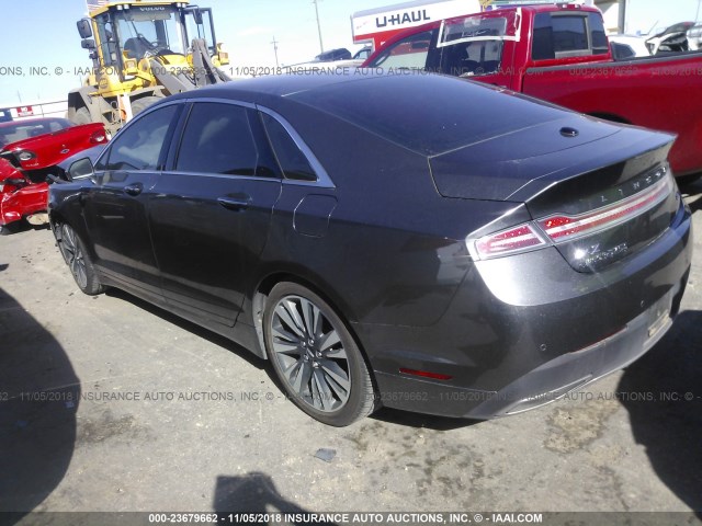 3LN6L5E9XHR619279 - 2017 LINCOLN MKZ RESERVE GRAY photo 3