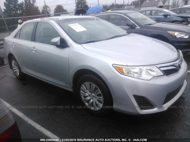 4T1BF1FK2CU059629 - 2012 TOYOTA CAMRY SE/LE/XLE SILVER photo 1