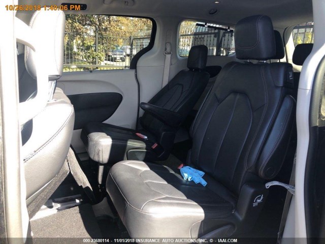 2C4RC1BG0JR210684 - 2018 CHRYSLER PACIFICA TOURING L Մոխրագույն լուսանկար 17