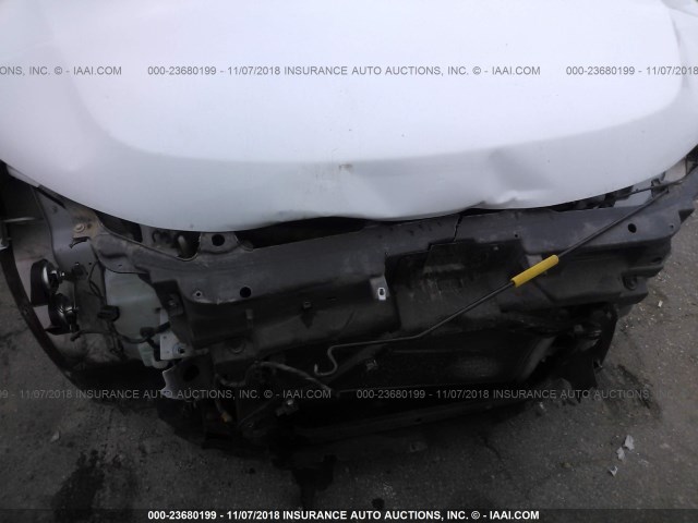 2FMDK3GC7EBA85885 - 2014 FORD EDGE SE WHITE photo 6