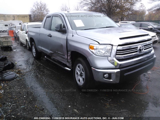 5TFUM5F18HX069539 - 2017 TOYOTA TUNDRA DOUBLE CAB SR/SR5 SILVER photo 1