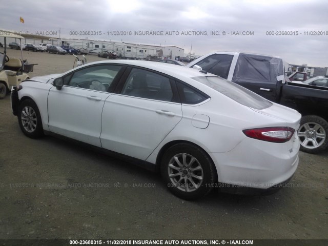 3FA6P0G72GR241292 - 2016 FORD FUSION S WHITE photo 3