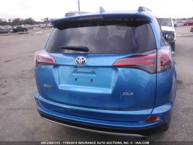 JTMWFREV9JJ728610 - 2018 TOYOTA RAV4 ADVENTURE/XLE BLUE photo 6