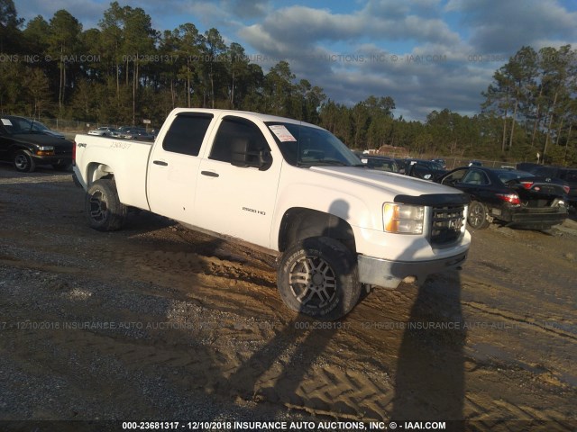 1GT4KZBGXAF146253 - 2010 GMC SIERRA WHITE photo 1