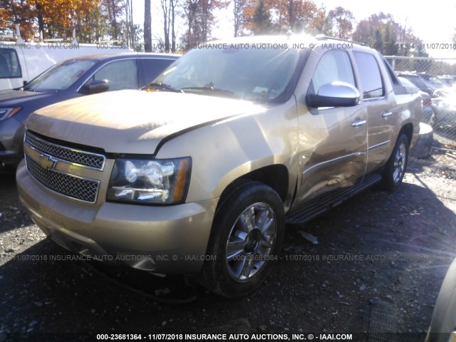 3GNFK32079G146544 - 2009 CHEVROLET AVALANCHE K1500 LTZ GOLD photo 2