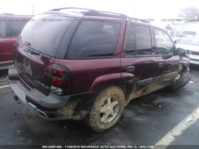 1GNDT13S942387256 - 2004 CHEVROLET TRAILBLAZER LS/LT BURGUNDY photo 4