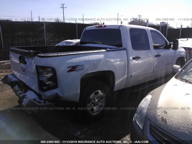 3GCPKSE39BG278191 - 2011 CHEVROLET SILVERADO K1500 LT WHITE photo 4