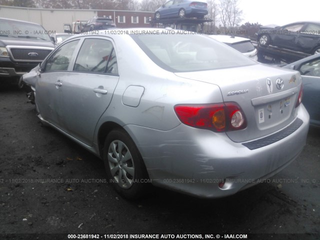 JTDBL40E099059867 - 2009 TOYOTA COROLLA LE/XLE SILVER photo 3