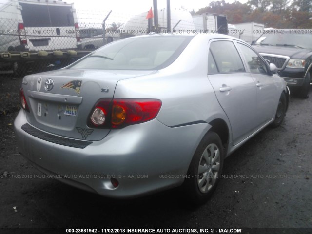 JTDBL40E099059867 - 2009 TOYOTA COROLLA LE/XLE SILVER photo 4