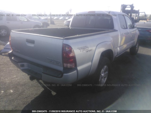 5TEKU72N27Z324849 - 2007 TOYOTA TACOMA DBL CAB PRERUNNER LNG BED SILVER photo 4