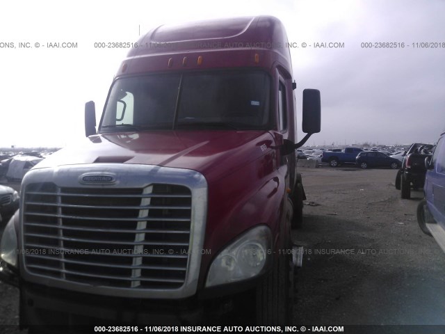 1FUJGLDR5BLAV6765 - 2011 FREIGHTLINER CASCADIA 125  Unknown photo 2