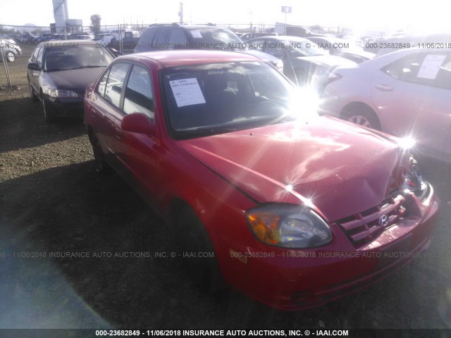 KMHCG45C95U616715 - 2005 HYUNDAI ACCENT GL RED photo 1