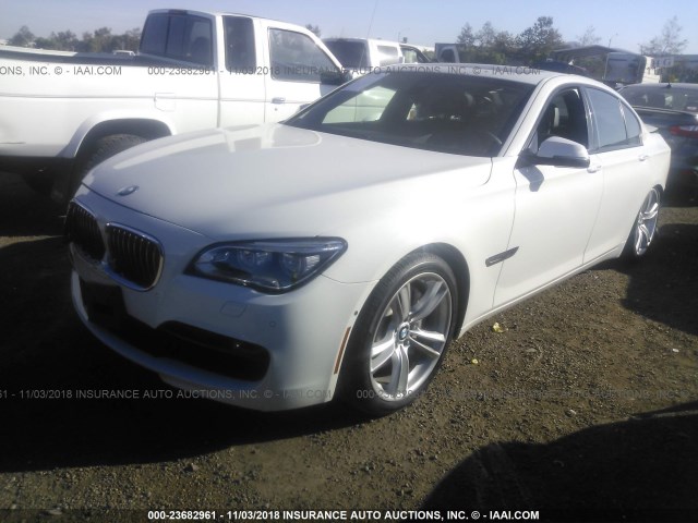 WBAYA8C58ED499861 - 2014 BMW 750 I WHITE photo 2