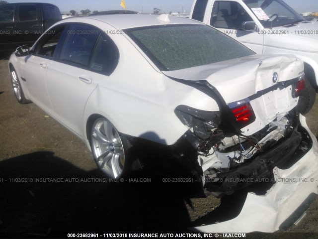 WBAYA8C58ED499861 - 2014 BMW 750 I WHITE photo 3