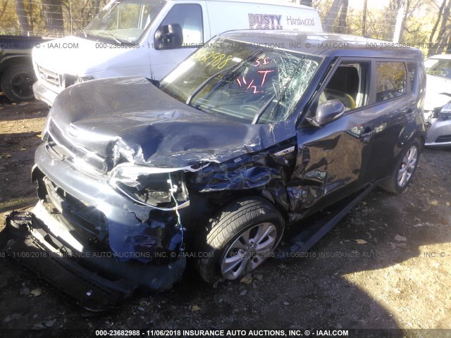 KNDJP3A5XE7012618 - 2014 KIA SOUL + GRAY photo 2