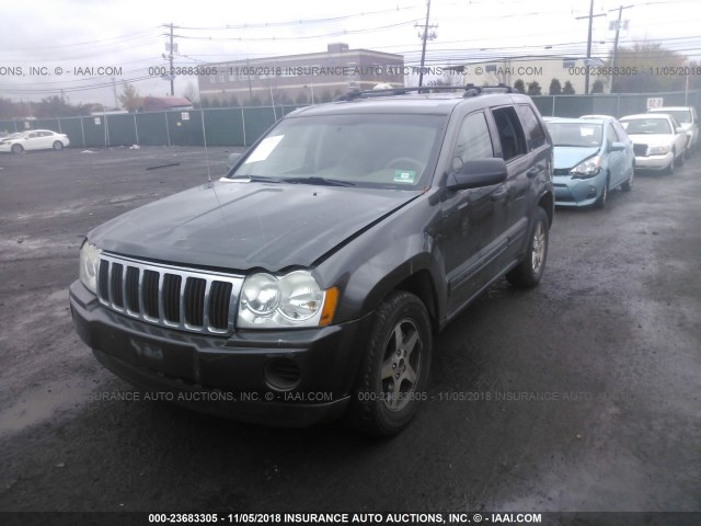 1J4GR48K25C513462 - 2005 JEEP GRAND CHEROKEE LAREDO/COLUMBIA/FREEDOM 灰色 照片 2