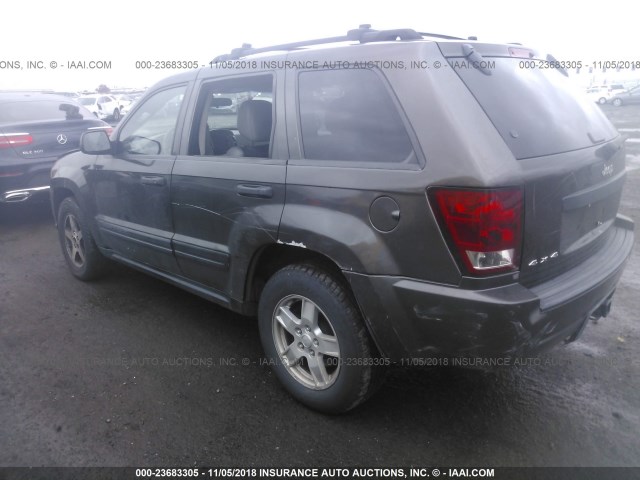 1J4GR48K25C513462 - 2005 JEEP GRAND CHEROKEE LAREDO/COLUMBIA/FREEDOM 灰色 照片 3