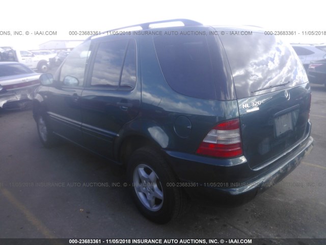 4JGAB54E1XA087943 - 1999 MERCEDES-BENZ ML 320 GREEN photo 3