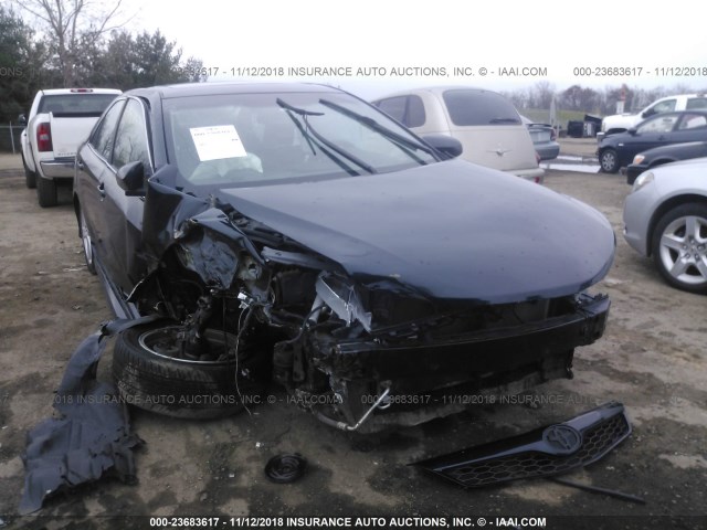 4T1BF1FK8EU795901 - 2014 TOYOTA CAMRY L/SE/LE/XLE 蓝色 照片 6