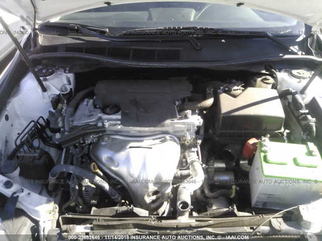 4T1BF1FK2HU623416 - 2017 TOYOTA CAMRY LE/XLE/SE/XSE WHITE photo 10