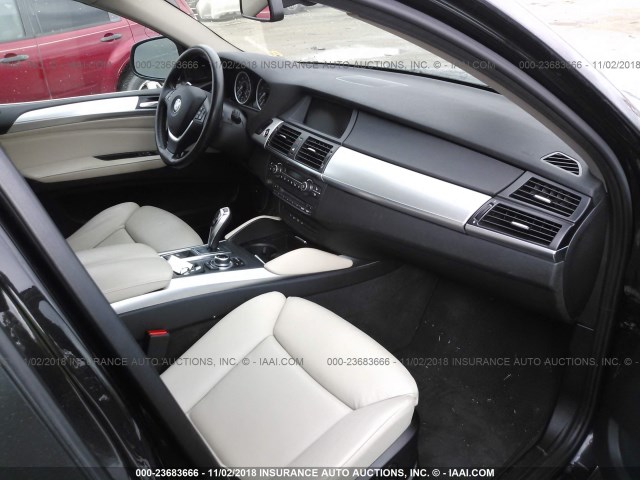 5UXFG8C53CL590014 - 2012 BMW X6 XDRIVE50I BLACK photo 5