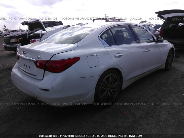 JN1EV7AP0GM303944 - 2016 INFINITI Q50 PREMIUM/SPORT WHITE photo 4