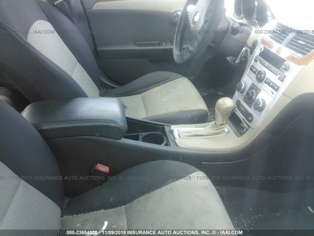 1G1ZC5E13BF285489 - 2011 CHEVROLET MALIBU 1LT ბეჟი ფოტო 5