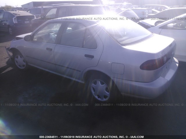 1N4AB41D4WC700463 - 1998 NISSAN SENTRA E/XE/GXE/GLE SILVER photo 3