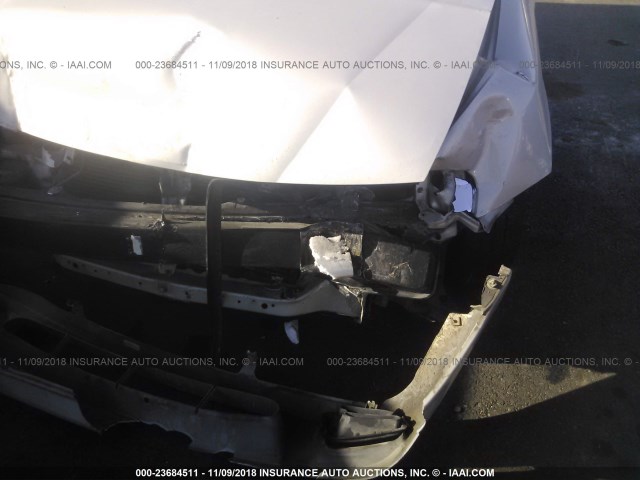 1N4AB41D4WC700463 - 1998 NISSAN SENTRA E/XE/GXE/GLE SILVER photo 6