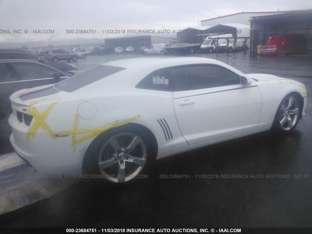 2G1FK1EJ5A9178644 - 2010 CHEVROLET CAMARO SS WHITE photo 4