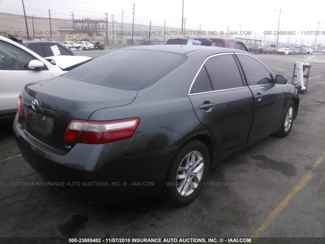 4T1BE46K98U734985 - 2008 TOYOTA CAMRY CE/LE/XLE/SE GRAY photo 4