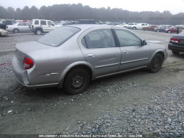 JN1CA31D0YT744028 - 2000 NISSAN MAXIMA GLE/GXE/SE SILVER photo 4