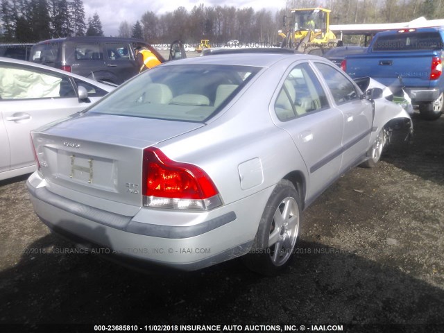 YV1RH59H942374486 - 2004 VOLVO S60 2.5T SILVER photo 4