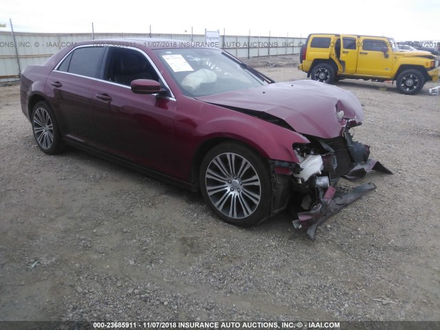 2C3CCABT5EH159847 - 2014 CHRYSLER 300 S RED photo 1