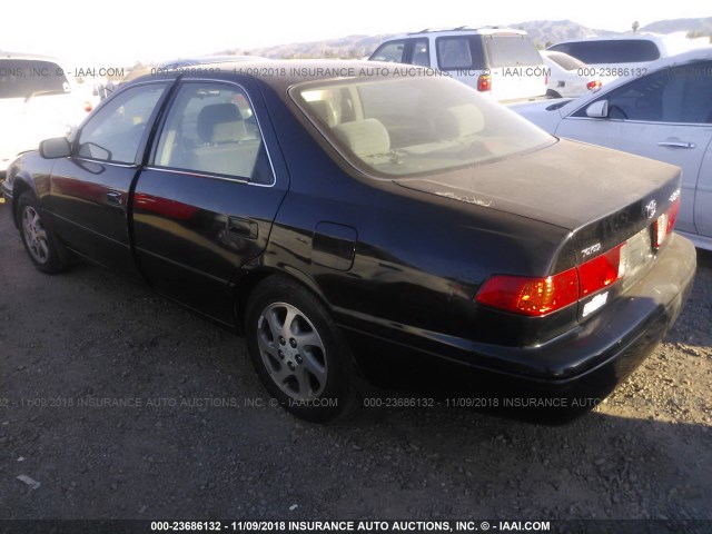 4T1BF28K11U117343 - 2001 TOYOTA CAMRY LE/XLE BLACK photo 3