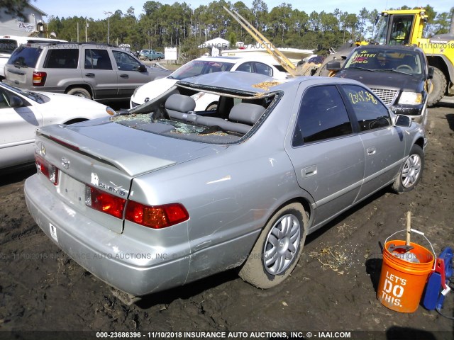 4T1BG22KX1U867071 - 2001 TOYOTA CAMRY CE/LE/XLE SILVER photo 4