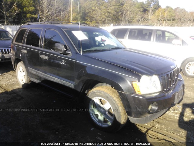 1J4GR48K65C592411 - 2005 JEEP GRAND CHEROKEE LAREDO/COLUMBIA/FREEDOM 黑色 照片 1