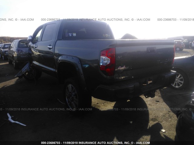 5TFAY5F17EX329738 - 2014 TOYOTA TUNDRA CREWMAX PLATINUM GRAY photo 3