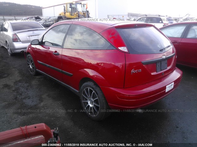 3FAFP31302R191542 - 2002 FORD FOCUS ZX3 RED photo 3