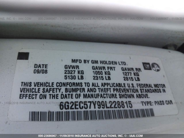 6G2EC57Y99L228815 - 2009 PONTIAC G8 GT WHITE photo 9