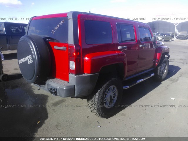 5GTDN136668100860 - 2006 HUMMER H3 RED photo 4