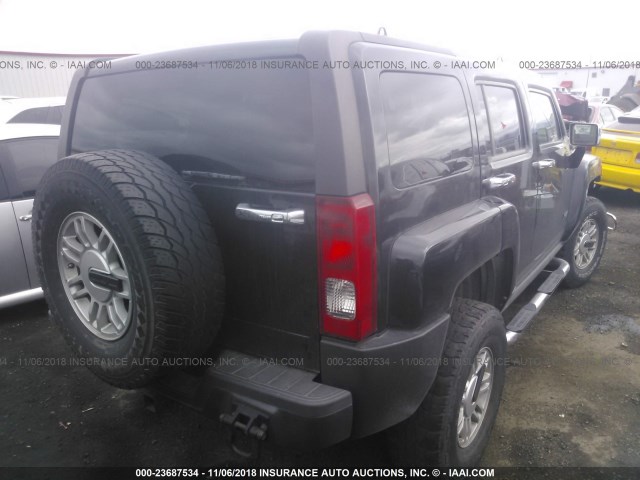 5GTDN136468146378 - 2006 HUMMER H3 BLACK photo 4